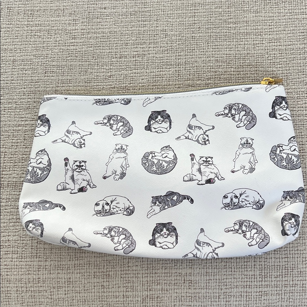 Taylor Swift cats Meredith and Olivia Swift Cosmetic Makeup Bag
